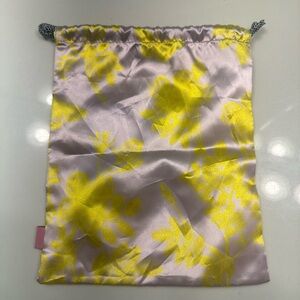 Travel bag